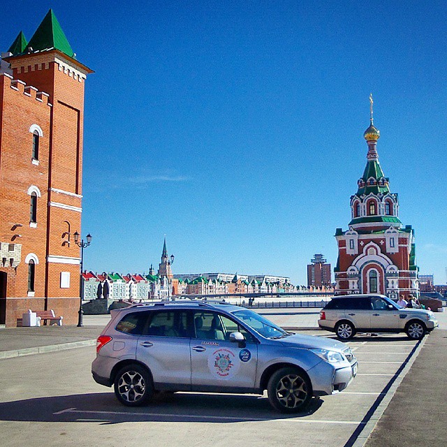 Форик отдыхает в Патриаршей площади #ZamkiExp #ЙошкарОла Форик отдыхает в Патриаршей площади #ZamkiExp #ЙошкарОла