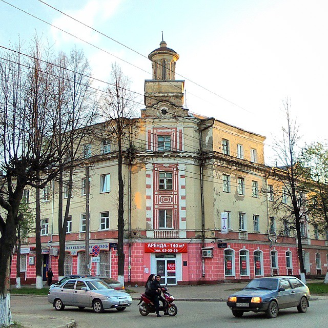 А это уже башня сталинки #ЙошкарОла #ZamkiExp А это уже башня сталинки #ЙошкарОла #ZamkiExp