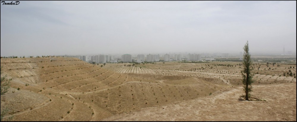 19 Panorama-02.jpg