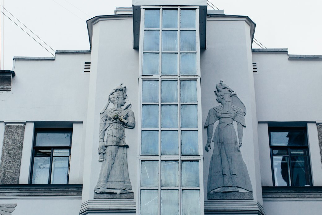 Самые удивительные дворы Петербурга. Изображение № 32.