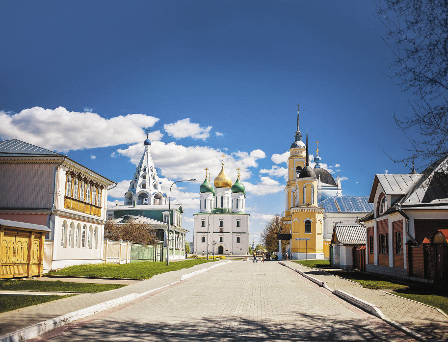 В Коломне сберегли потрясающий архитектурный ансамбль Кремля и центральных улиц.