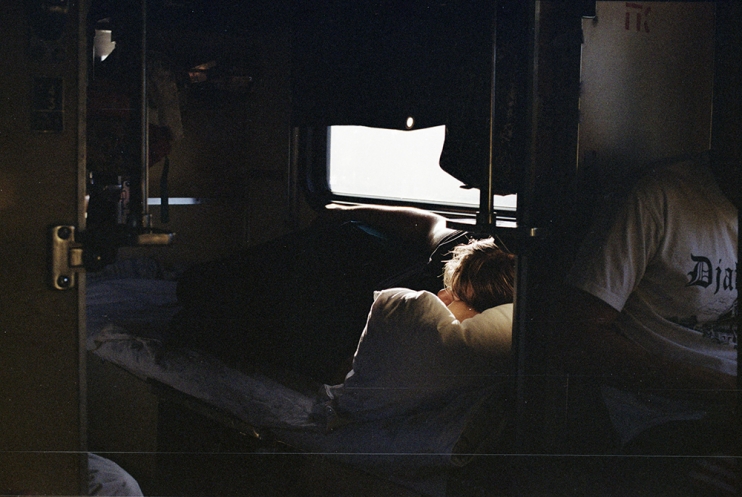train 3 742 497 f2a6c