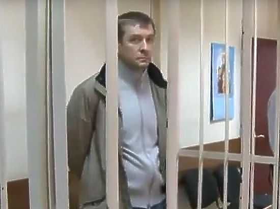 Раскрыта тайна шпионской тарелки полковника Захарченко: подозревается официант