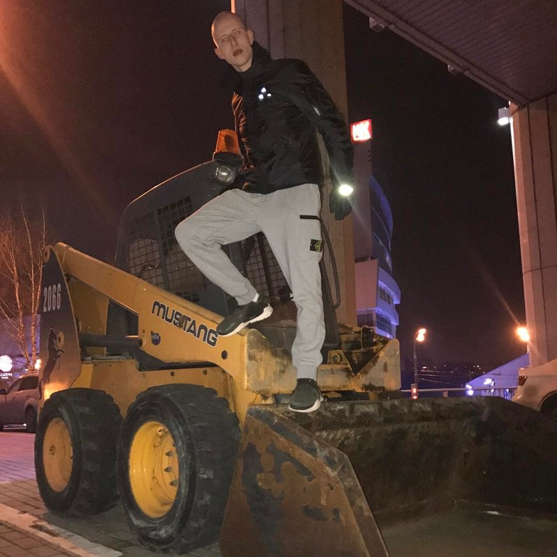 Модель по кличке Север. Парень с улиц Бишкека попал в список самых модных людей мира мода, модель, одежда