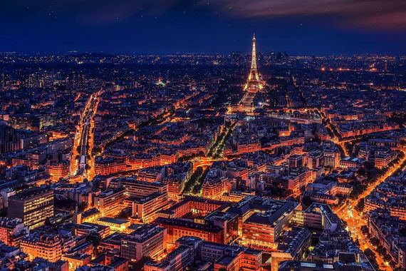 Париж ($110, 25-е место) – крупнейший рынок в мире для Airbnb. Но высокая конкуренция среди арендодателей, которая должна сдерживать цены, компенсируется тем, что компании пришлось брать с них налоги по требованию мэрии для передачи в бюджет