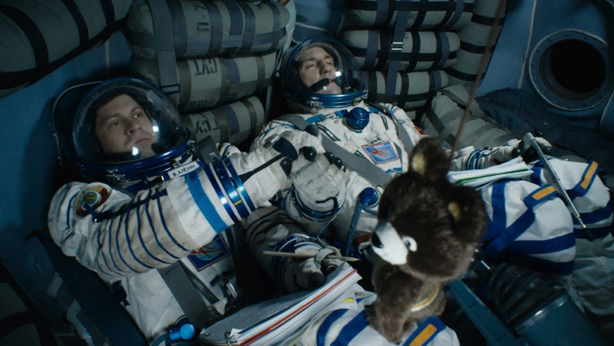 Кадр из фильма «Салют-7» (2017)