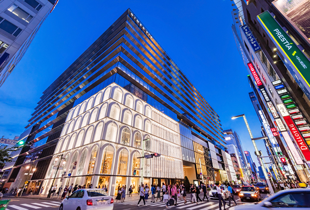 Комплекс Ginza Six в Токио