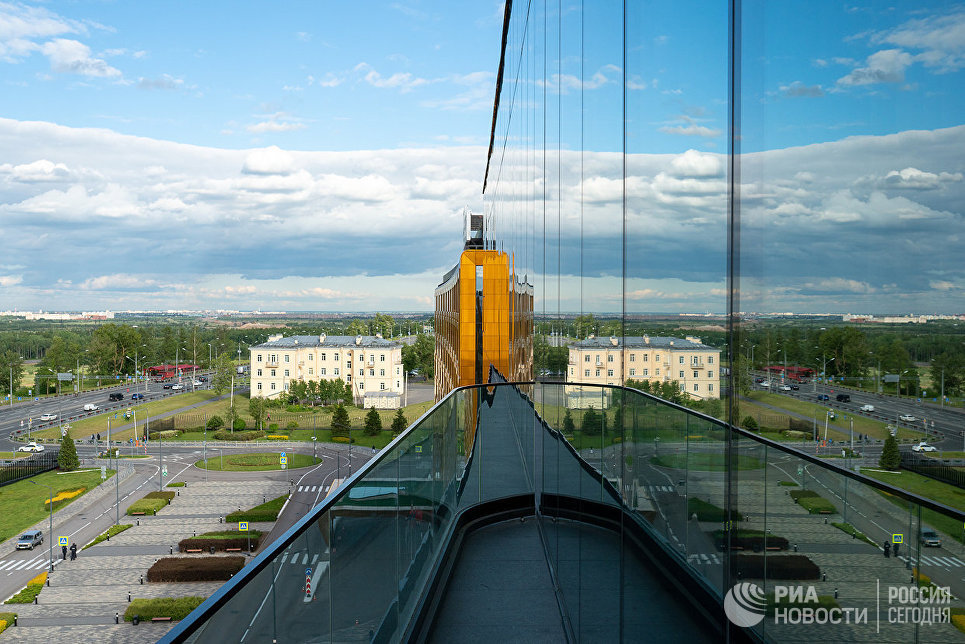 Вид из отеля около Конгрессно-выставочного центра, Санкт-Петербург