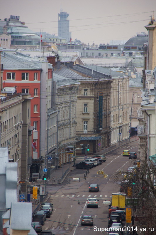 Виды на Москву с колокольни Высоко-Петровского монастыря