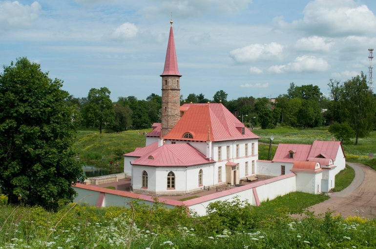Гатчина. Приоратский дворец. Фото: Виктор Карасев/Фотобанк Лори. Strana.Ru