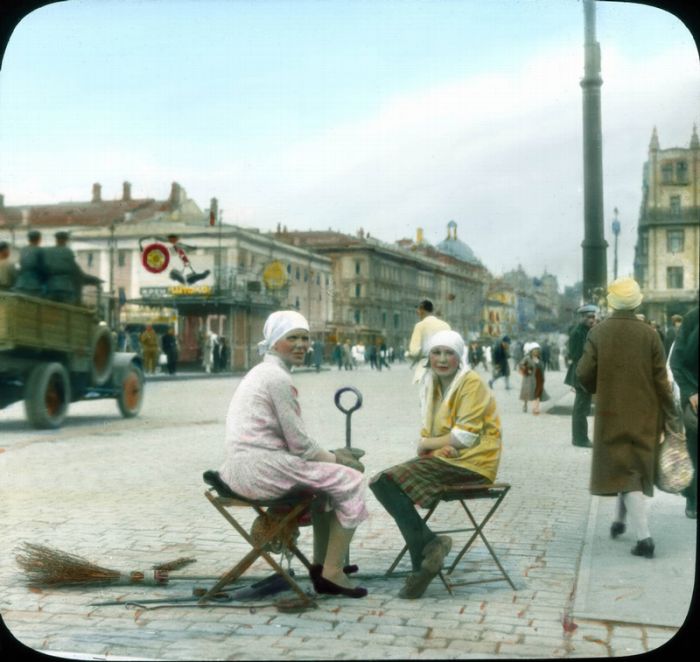 Редчайшие снимки цветной Москвы 1931 года в цвете (77 фото)