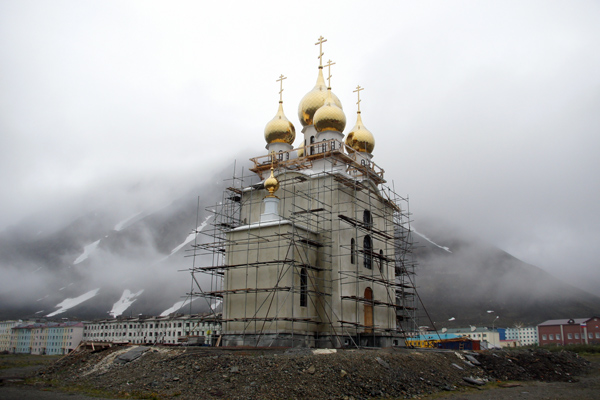Строящийся храм в  Эгвекиноте. Фото: Алена Быкова / «Русская планета»