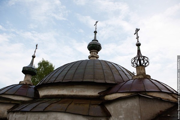 Старица, немного церквей