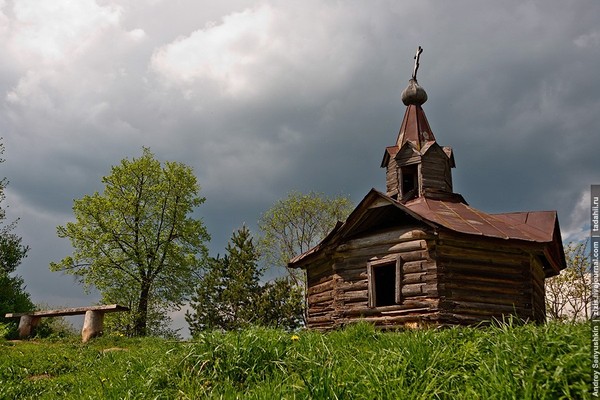 Старица, немного церквей