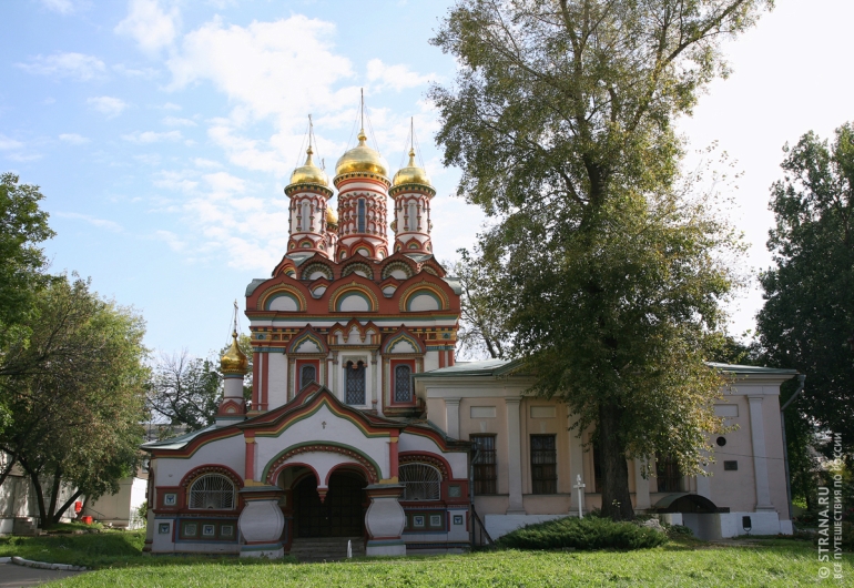 Церковь Николы на Берсеневке. Фото: Наталья Волкова/Фотобанк Лори. Strana.Ru